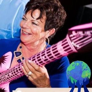 Meet your Posher, Lanita